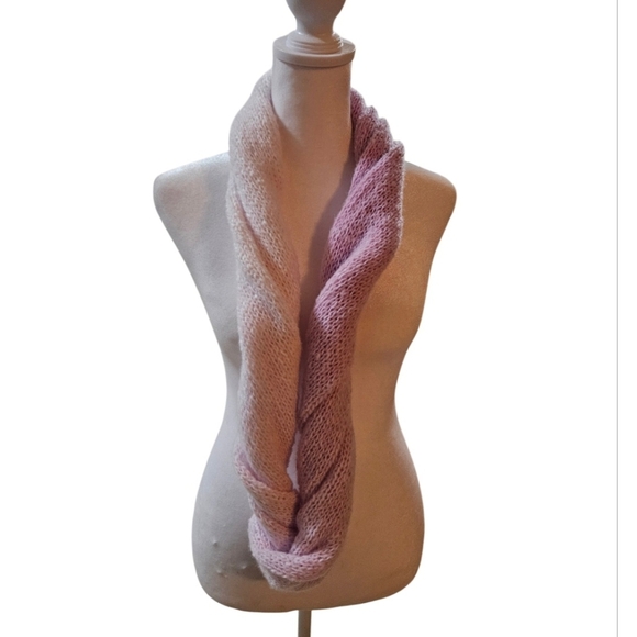 Hand Crafted 2pc Set Scaf & pom pom beanie purple crochet slauchy white striped - Picture 7 of 17